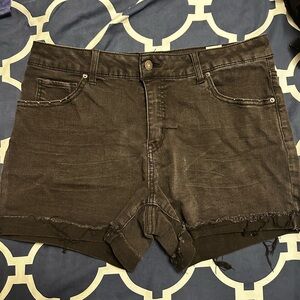 Time and Tru Black Jean Shorts Mid-Rise Frayed Hem